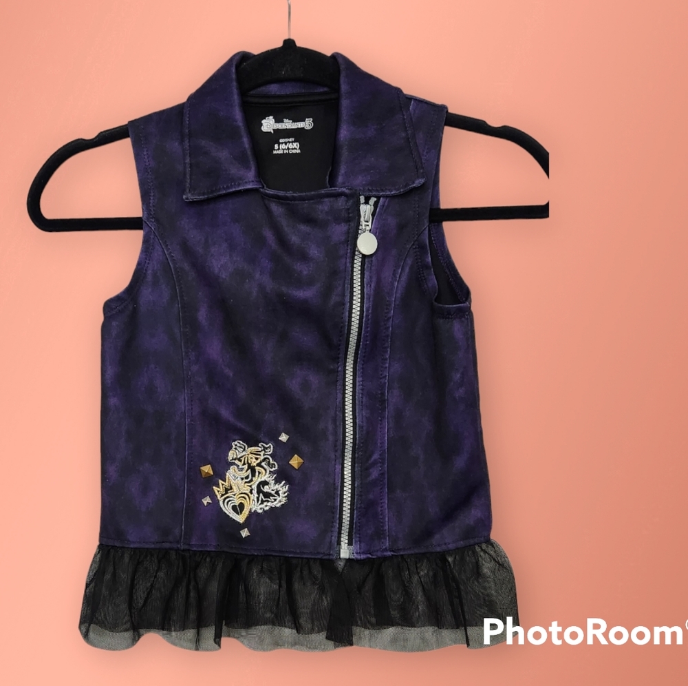 Disney Descendants 3 girl's purple black vest size S 6/6x